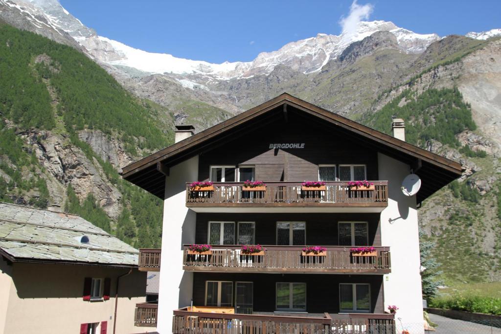 Ferienwohnungen Wallis - Randa Bei Zermatt Room photo